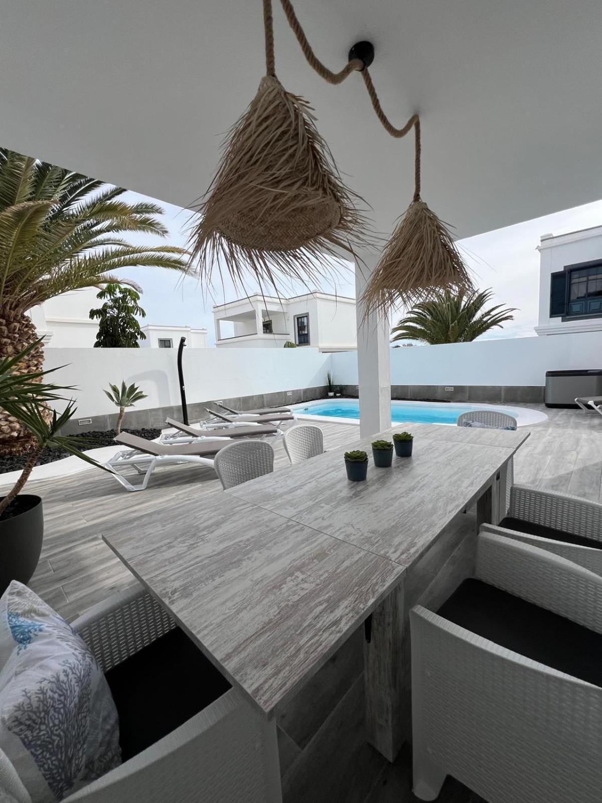 Villa Margherita Playa Blanca  Buitenkant foto